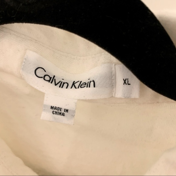 CALVIN KLEIN button up - Picture 3 of 3